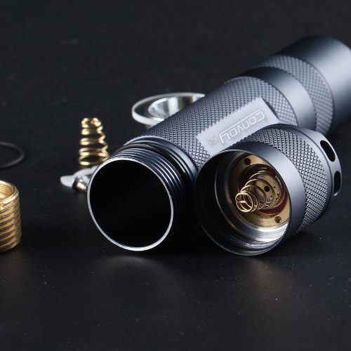 lampe torche Convoy S21A 2300 Lumens