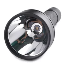  Lampe torche Convoy L21B UV 365 nm 21700 avec LED SBT-10X-UV et filtre ZWB2 installé