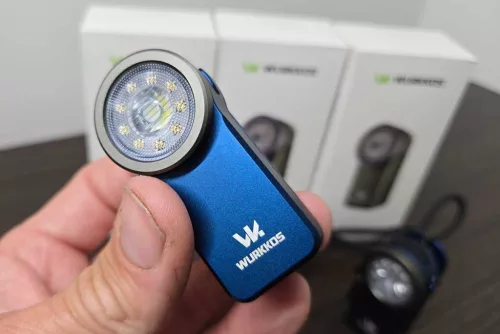  Lampe Wurkkos HD03 rechargeable EDC avec clip, 680 lumens, Bleu