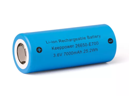 Keeppower 26650-E700 avec 7000 mAh¹, batterie Li-ion 3,6V-3,7V courant de décharge 15A (constant)